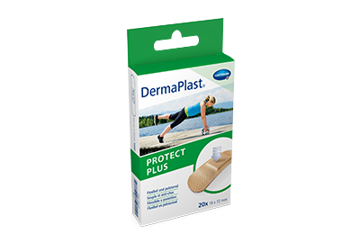 Confezione cerotti DermaPlast® Protect Plus con ragazza sportiva che sta facendo ginnastica con una palla