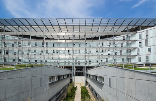 Moderní architektura – to je fakultní nemocnice v Dijonu ve Francii