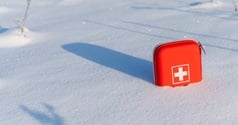 Wyposażenie zimowej apteczki podręcznej - HARTMANN Polska